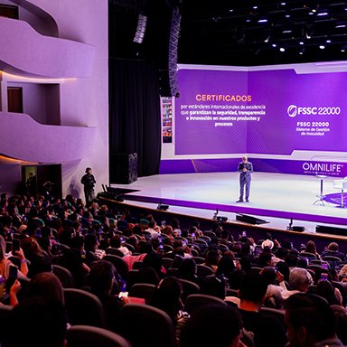 Evento Día morado 2025 Omnilife
